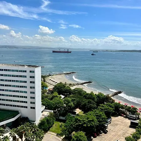 Apartamento Con Vista Al Mar Y Al