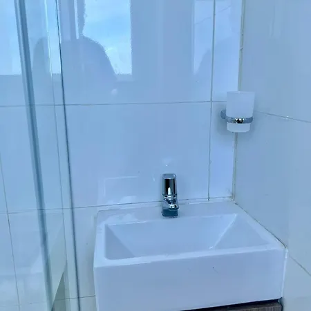 Apartamento Con Vista Al Mar Y Al